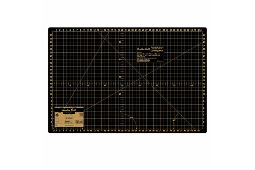 Hemline Gold Gro-4092.hg - Hg Cmat 45cmx30cm - Cutting Mat M Hemline Gold Gro-4092.hg - Hg Cmat 45cmx30cm - Cutting Mat M