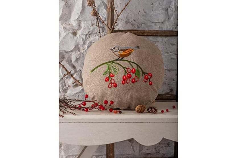 Anchor Gro-pe138 - Embroidery Kit Essentials Round Cushion V Anchor Gro-pe138 - Embroidery Kit Essentials Round Cushion V
