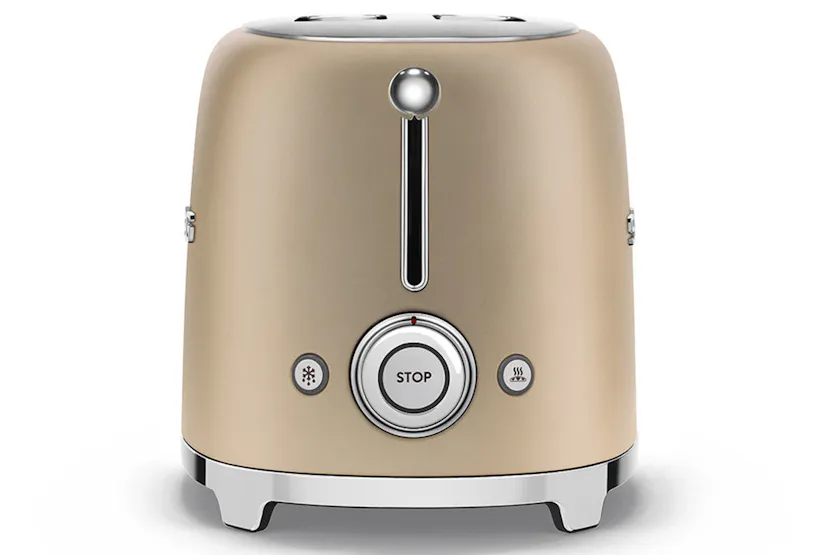 Smeg 50's Style 2 Slice Toaster | TSF01CHMUK | Champagne Gold Smeg 50's Style 2 Slice Toaster | TSF01CHMUK | Champagne Gold