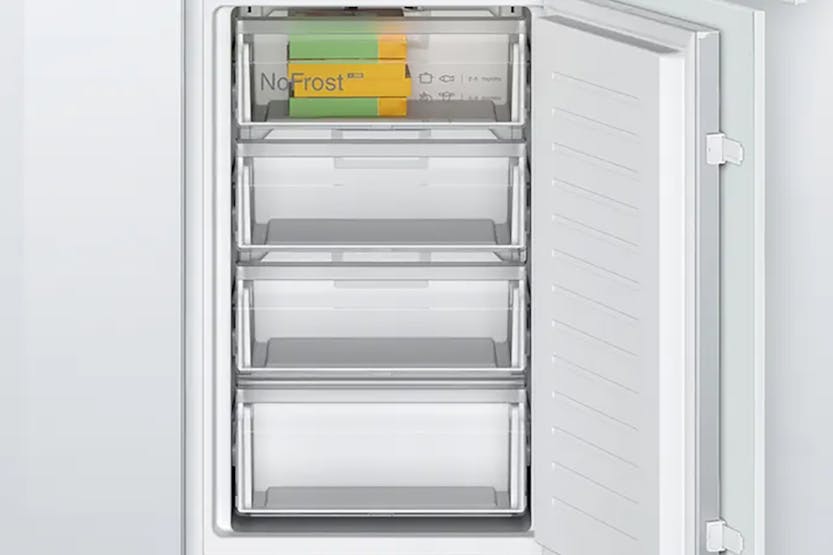 Bosch Series 2 Built-in Fridge Freezer | KIN85NSE0G Bosch Series 2 Built-in Fridge Freezer | KIN85NSE0G