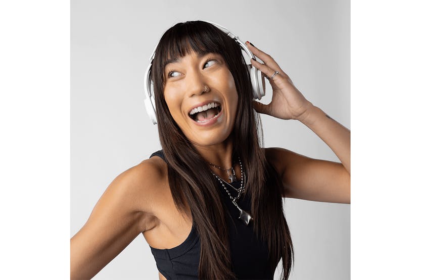 Skullcandy Icon ANC Wireless Headphones with Active Noise Cancelling | Bone Skullcandy Icon ANC Wireless Headphones with Active Noise Cancelling | Bone