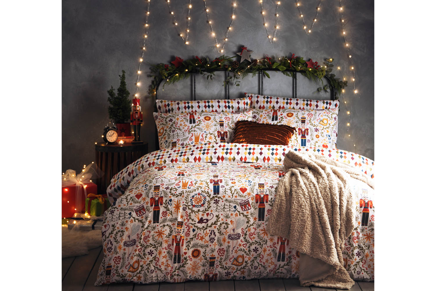 Christmas Shop1 Harvey Norman Ireland