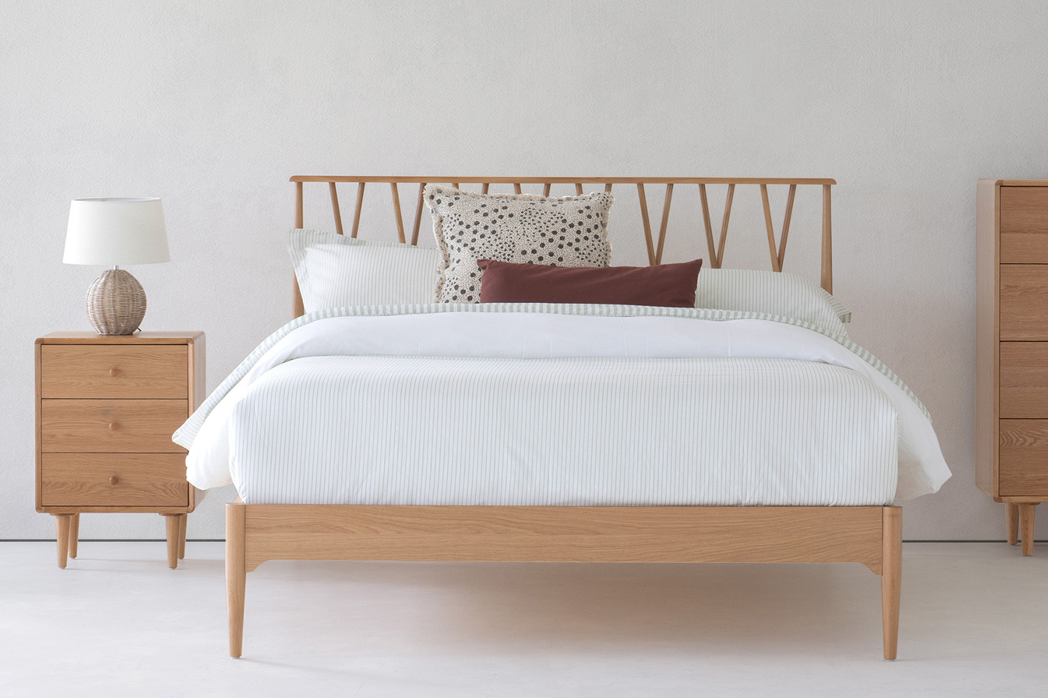 Foster Bed Frame | Double | 4ft6