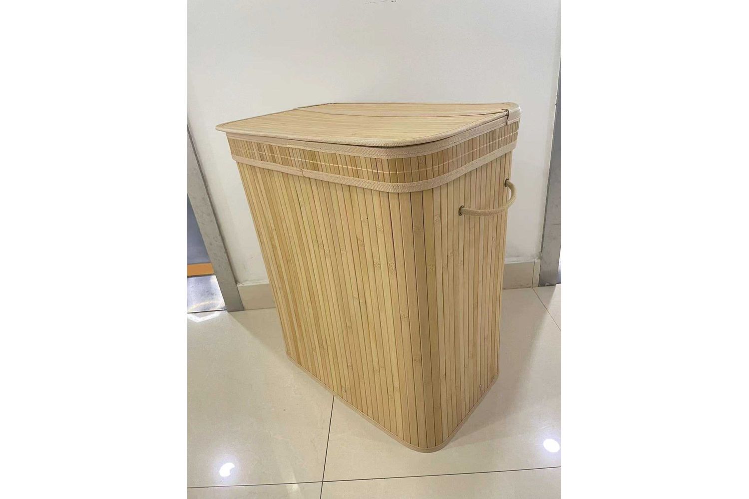 Songmics Lcb063n01 Durable Metal Laundry Basket With Adjustable Height- Essential Item For Laundry And Clothing Care