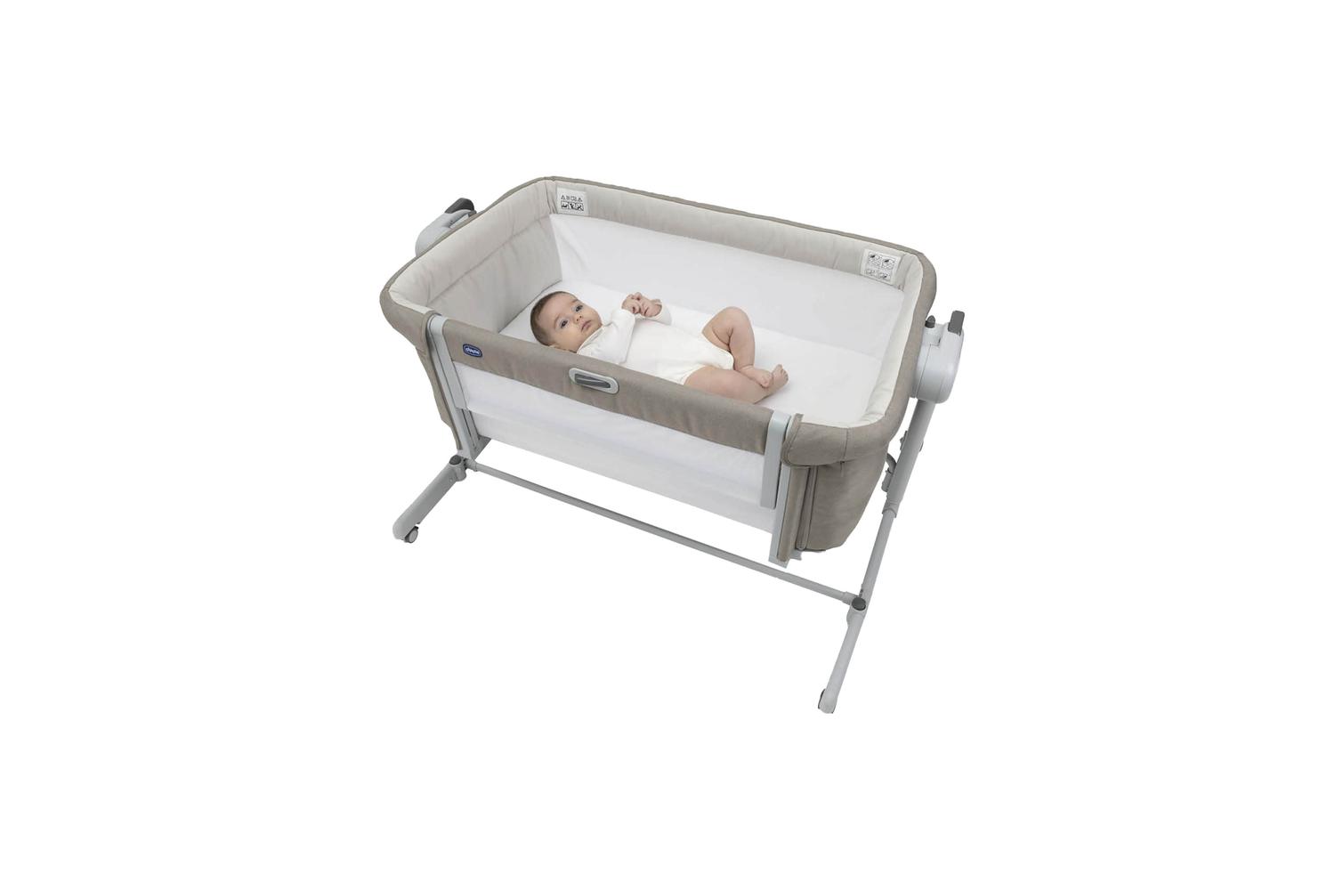 Chicco Next2me Magic Evo Bedside Crib - Convenient Baby Sleep Solution