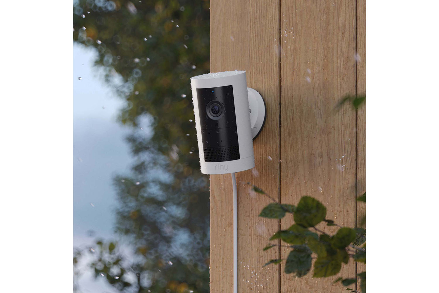 Ring 2K Outdoor Security Cam Plus Plug-In | White