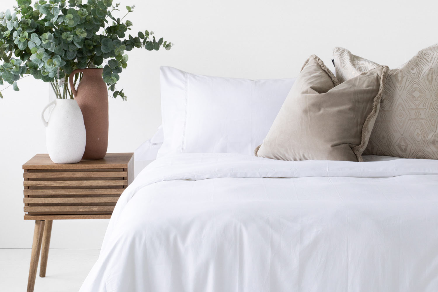 The Linen Room  | Gemma Duvet Cover Set | White | King