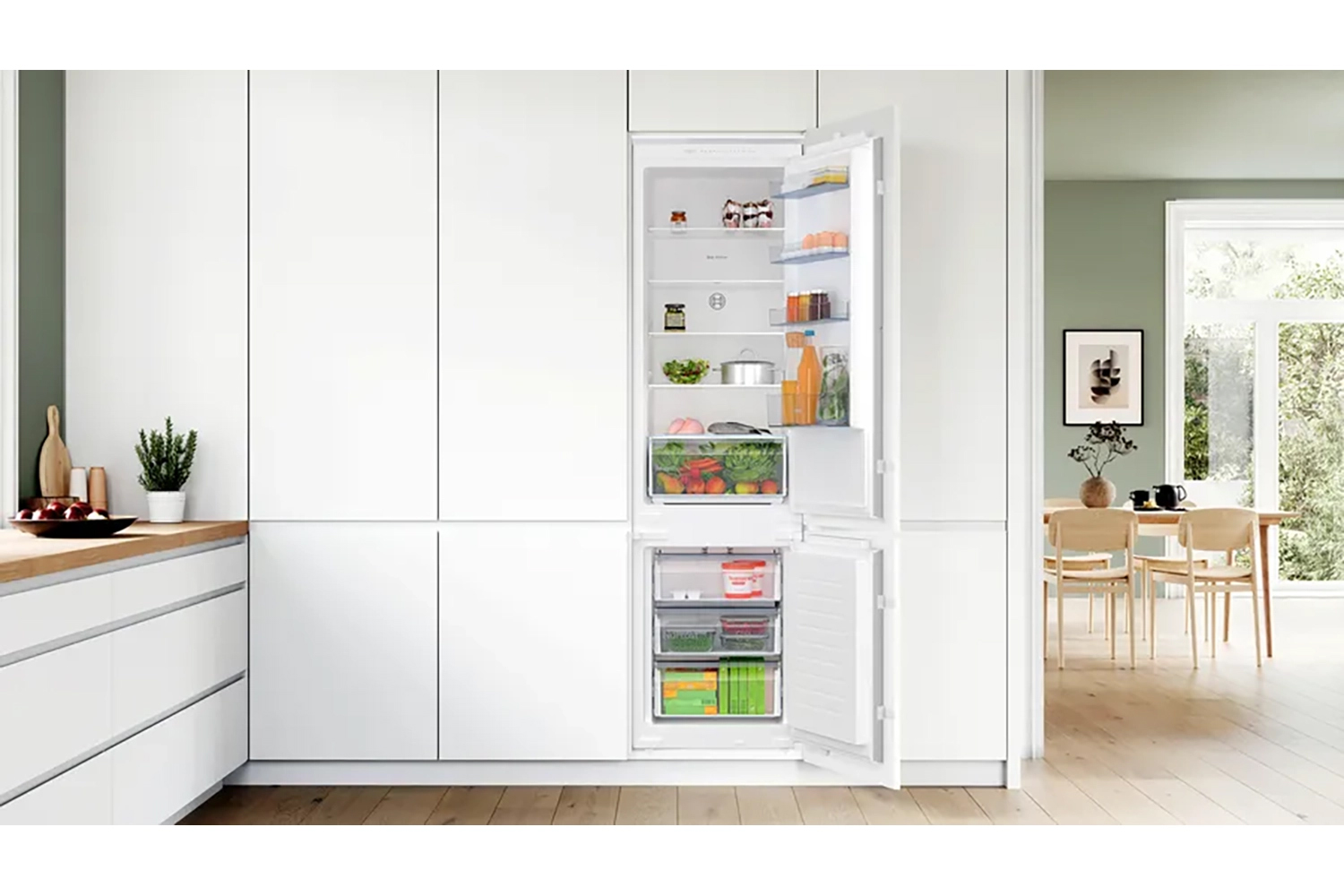 Bosch Series 2 Built-in Fridge Freezer | KIN96NSE0G