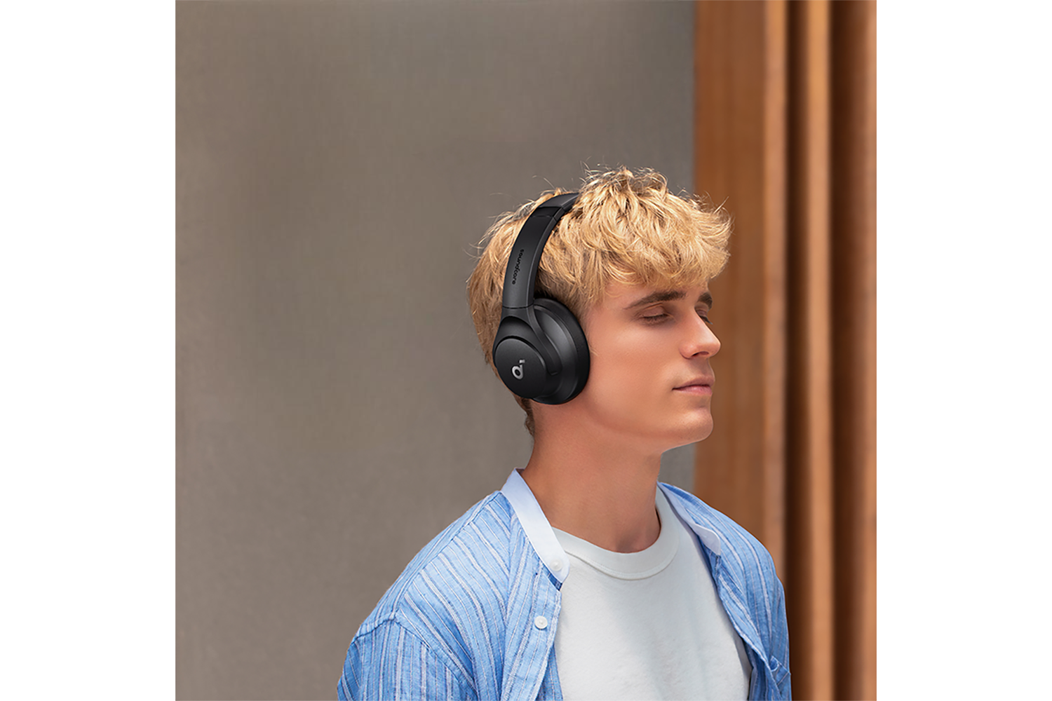 Soundcore Q21I Over-Ear True Wireless Noise Cancelling Headphones | Black