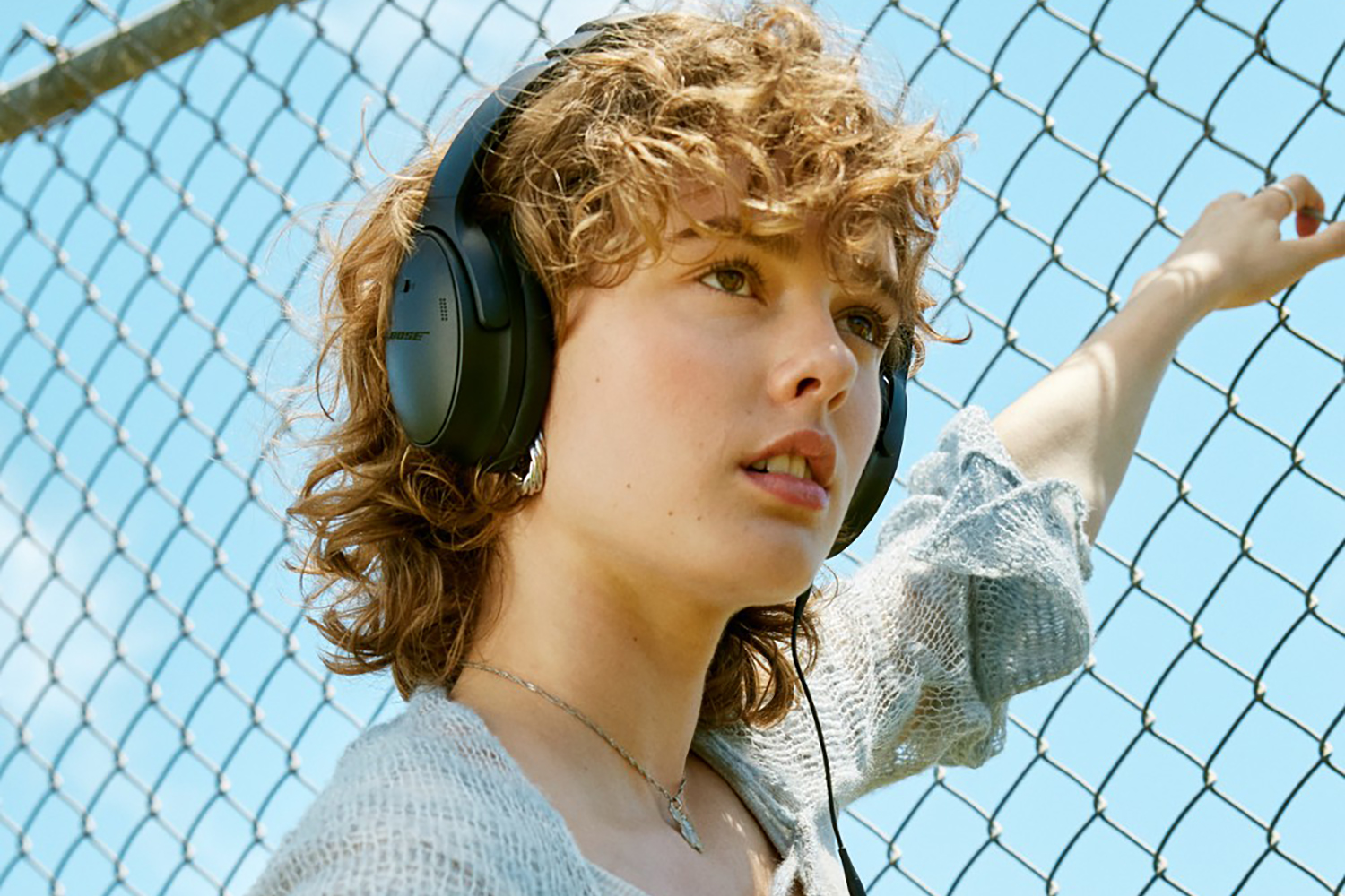 Bose QuietComfort SC Over-Ear Wireless Headphones | Black