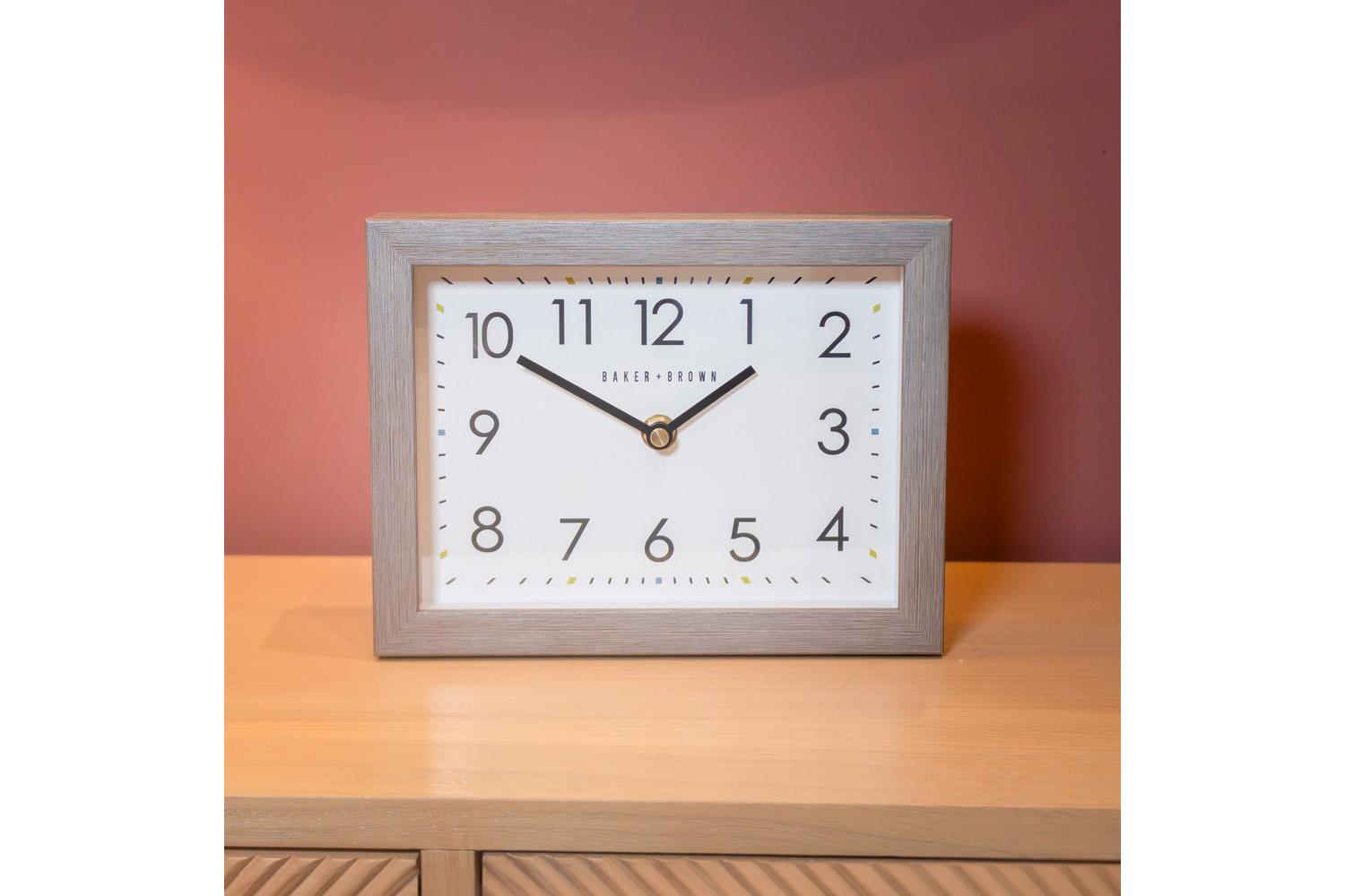 Baker and Brown Mantel Clock | 16 x 21 cm