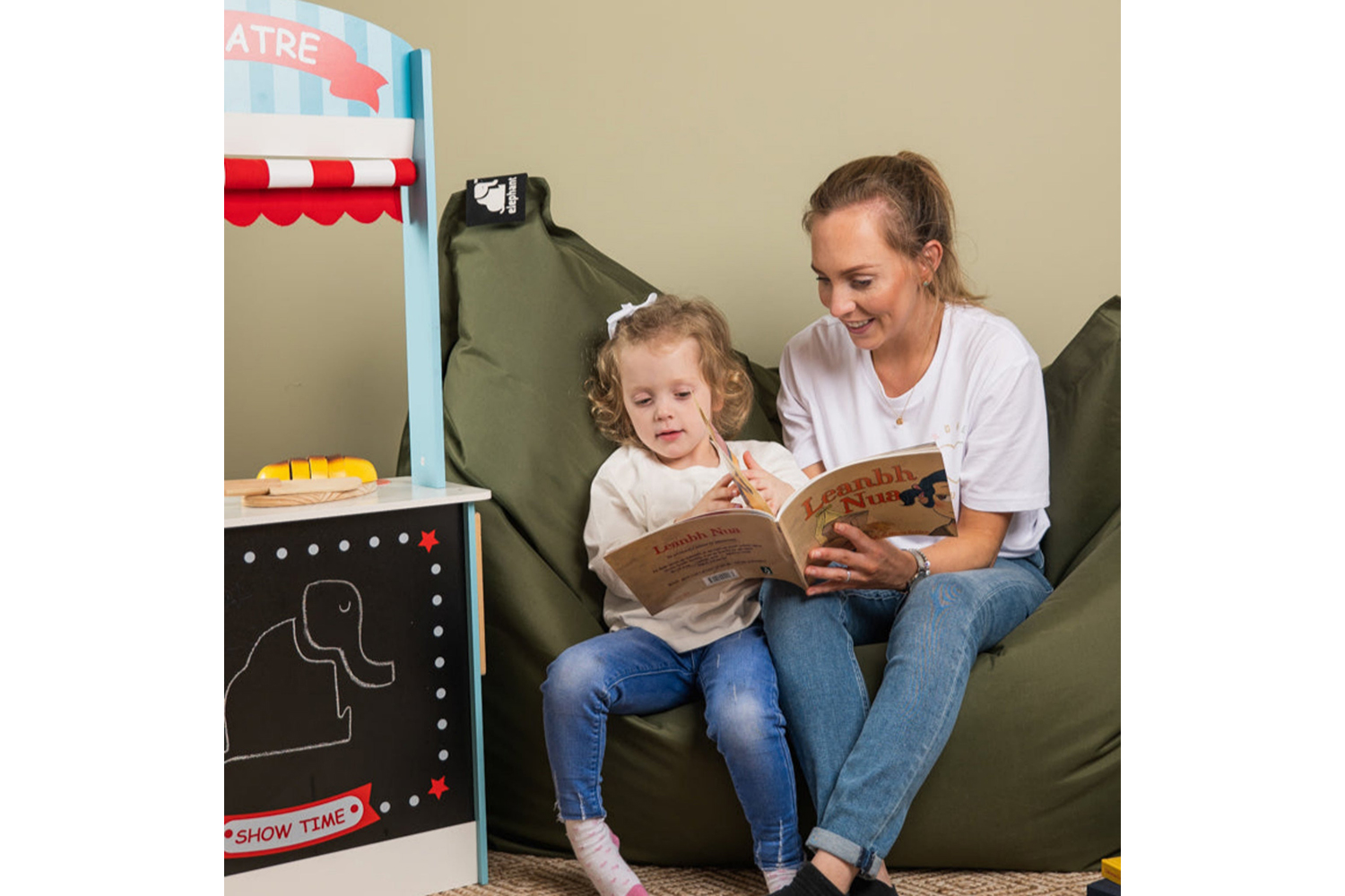 Elephant Jumbo Classic Nylon Bean Bag | Khaki Green