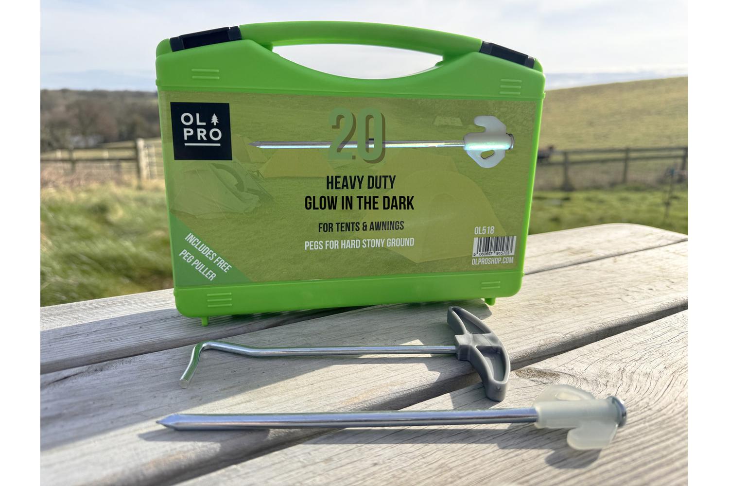 Case Of 20 Glow In The Dark Tent Pegs With Peg Puller | Camping Accessories | Steel & Plastic | 20.3cm