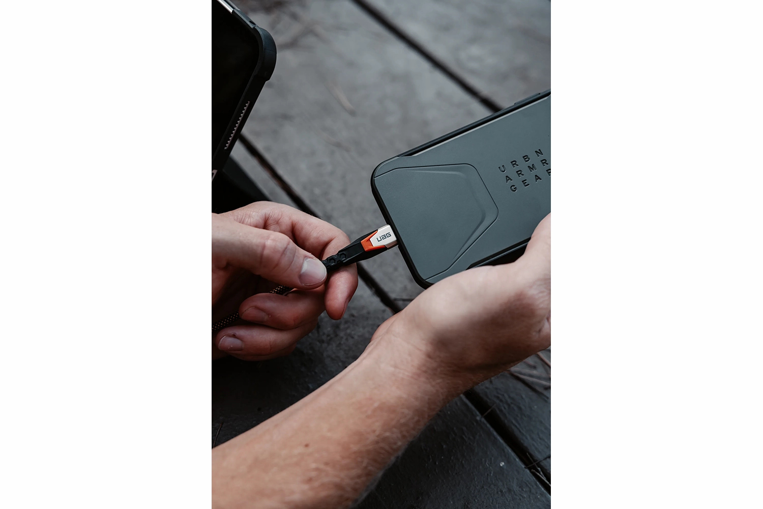 UAG SRGE USB-C Power Cable | Black/Orange