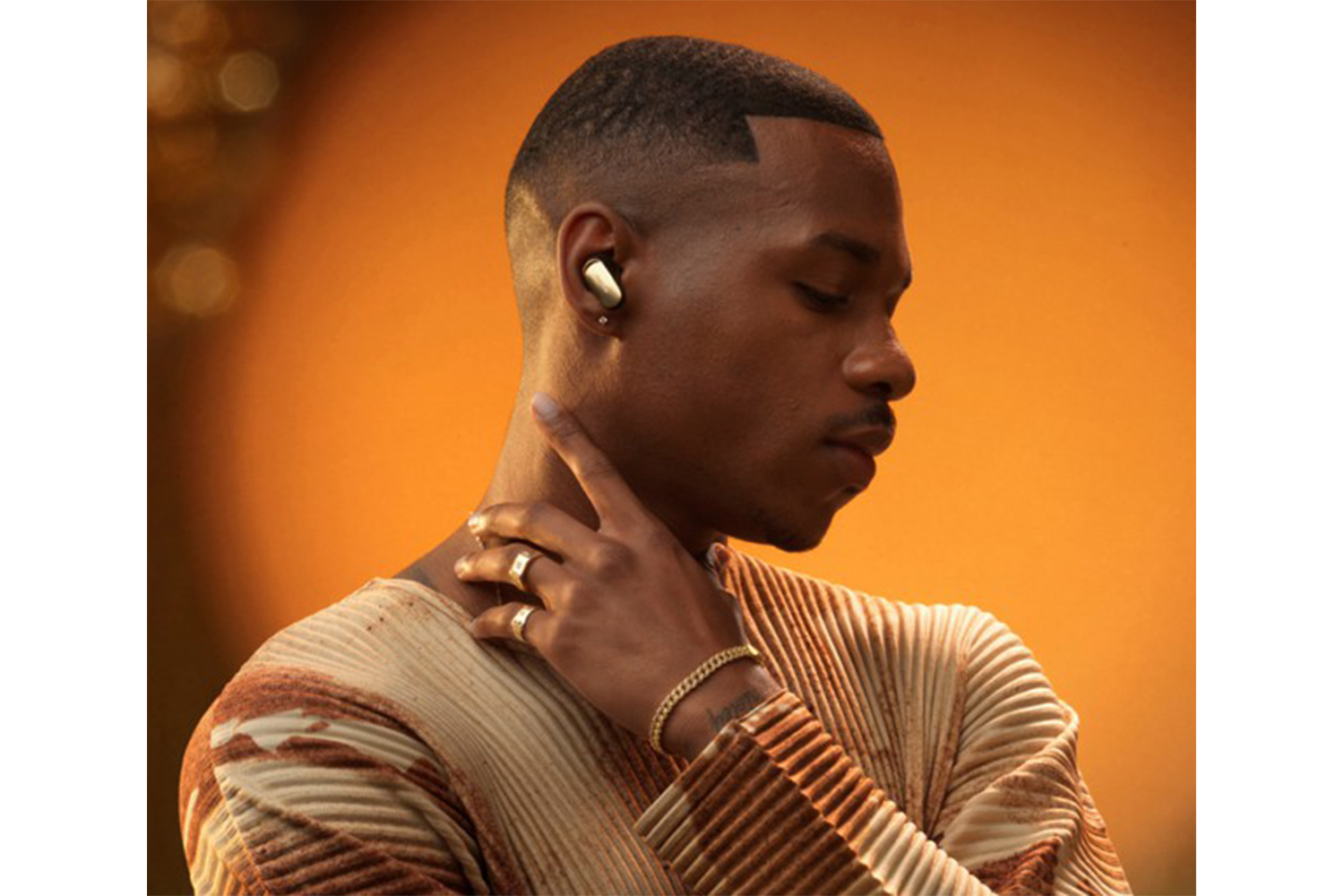 Bose 2nd Gen Quietcomfort Ultra Earbuds | Desert Gold