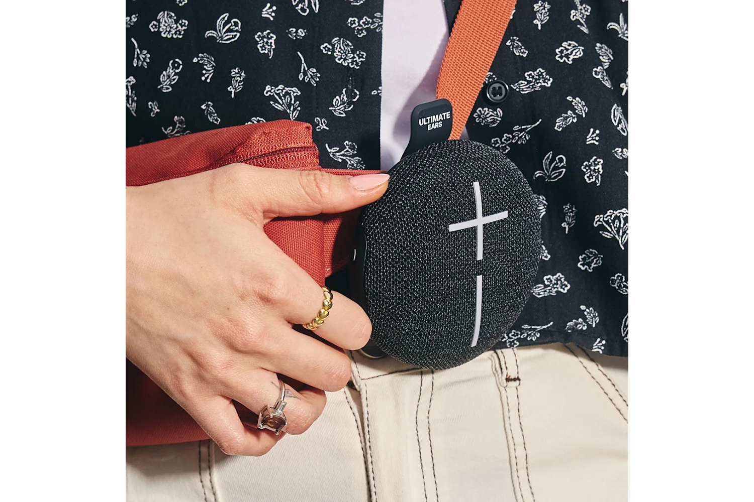 Ultimate Ears Miniroll Portable Bluetooth Speaker | Gentle Black