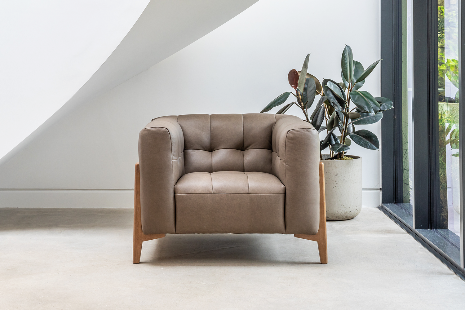 Rose Armchair | Leather | Mushroom
