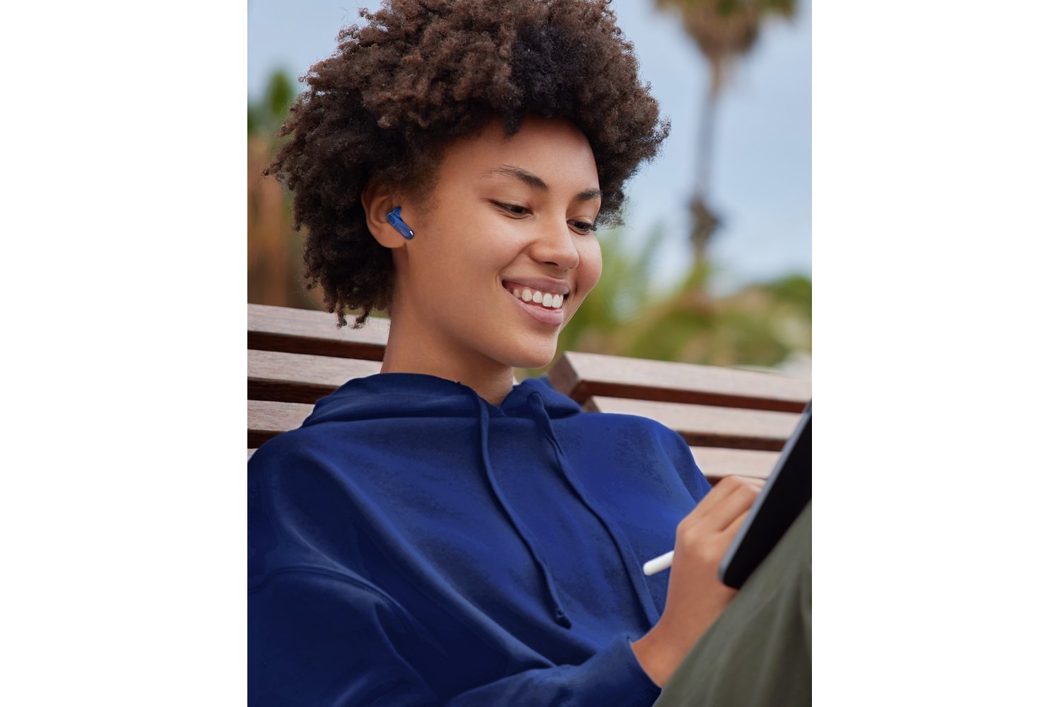 Mixx StreamBuds Switch A7 Wireless Earbuds | Navy
