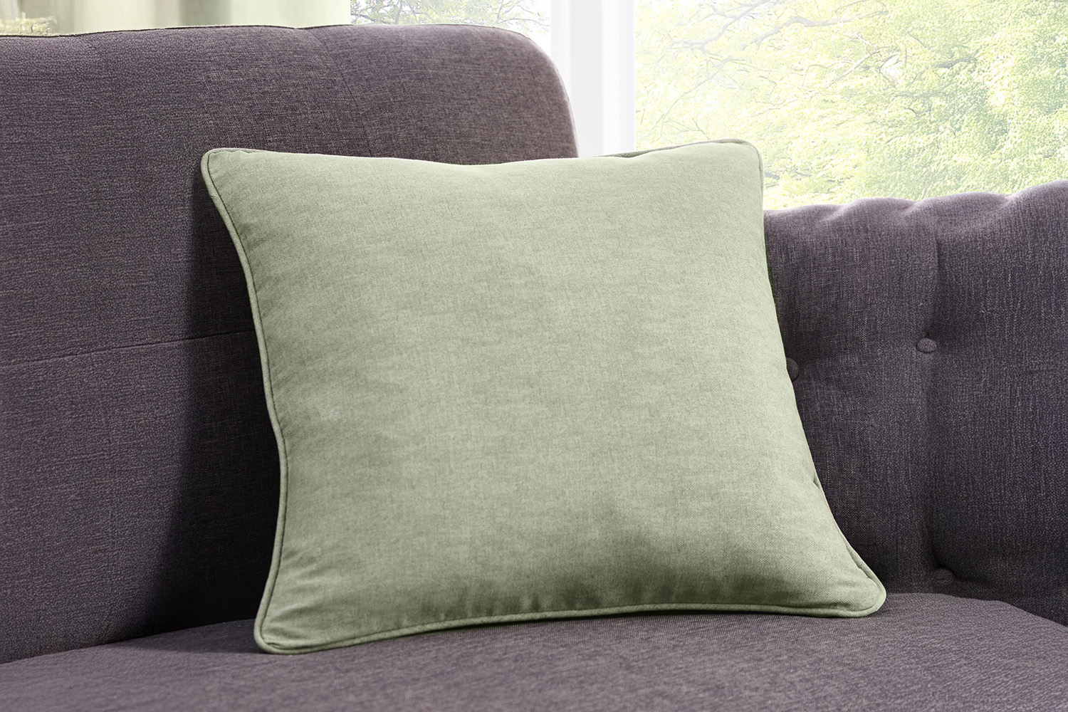 Sorbonne Cushion | Green | 43 x 43 cm