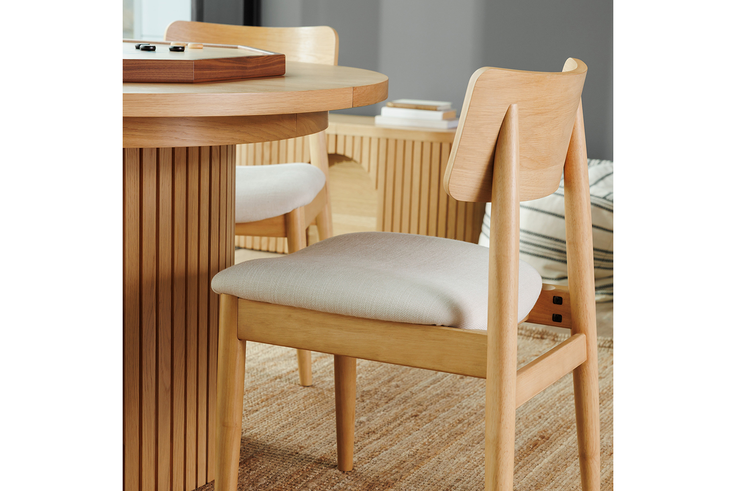 Transformer Round Chair | Cream/Scandinavian Oak | Set of 2