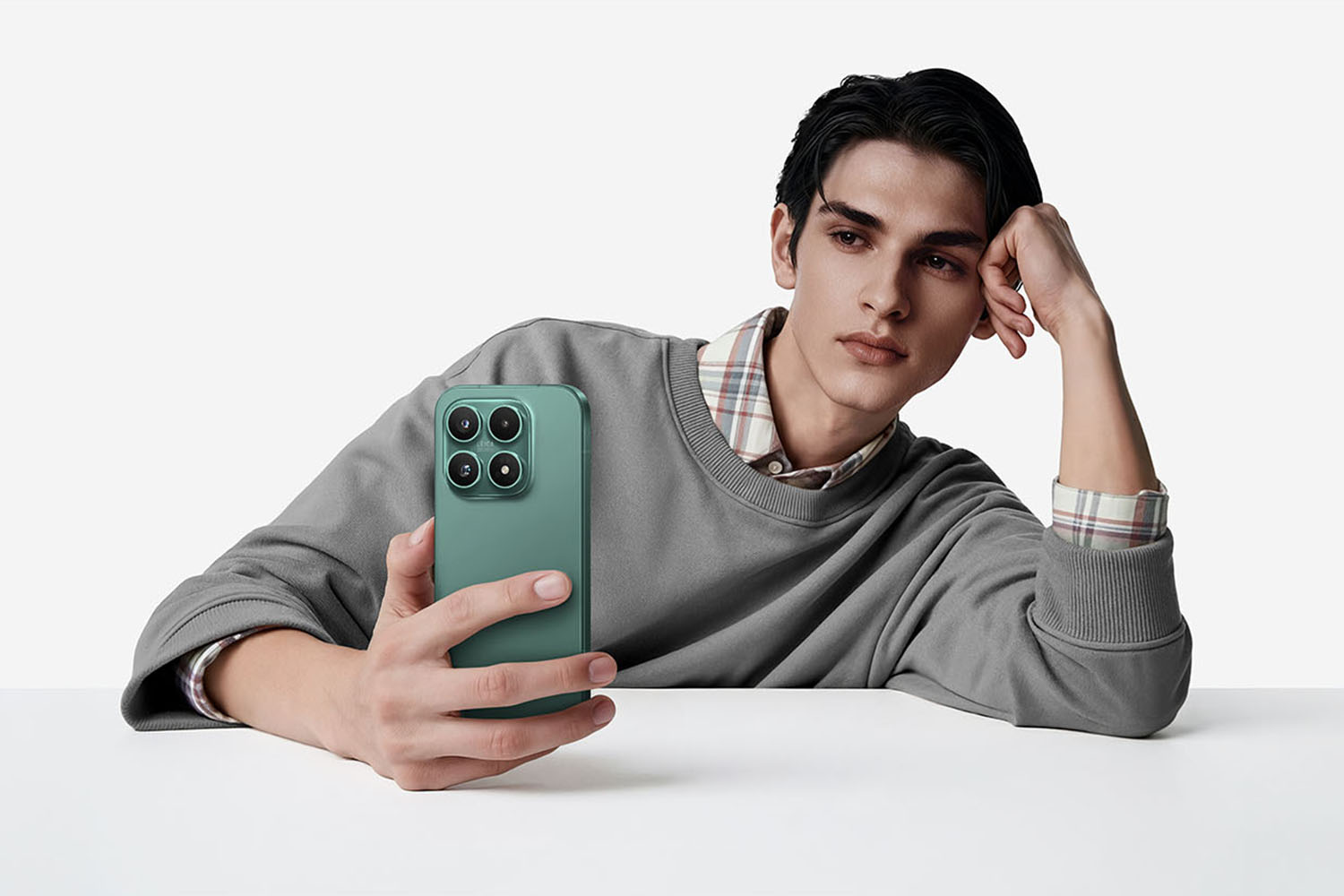 Xiaomi 17 | 12GB | 256GB | 5G | Venture Green