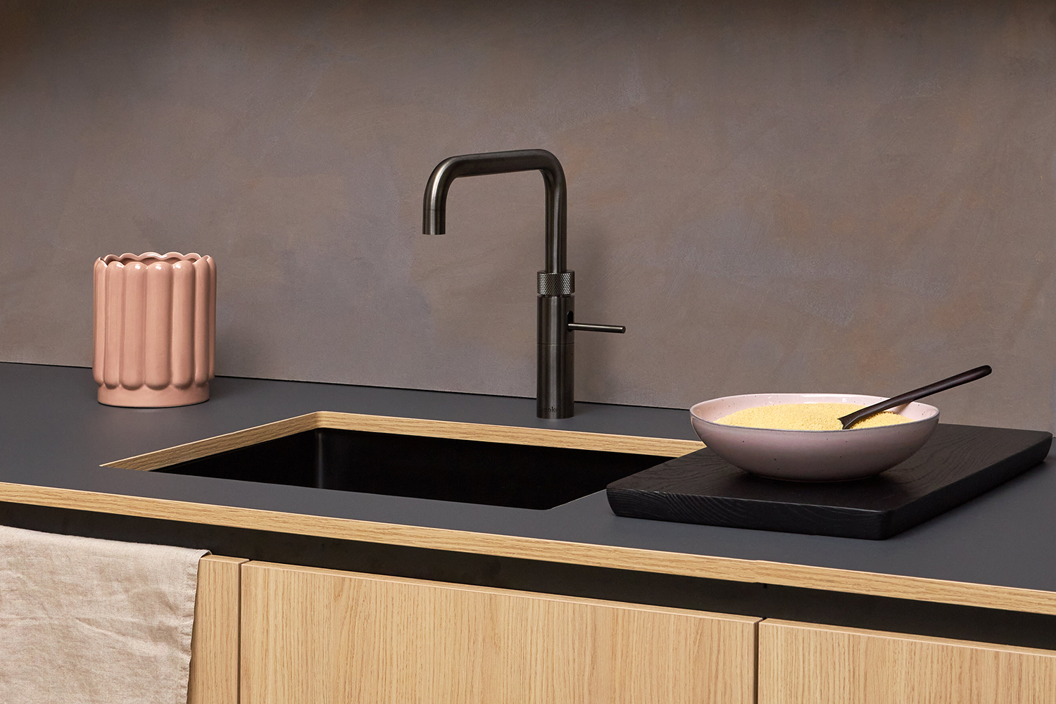 Quooker Fusion Square Tap | Gunmetal | FNSGME