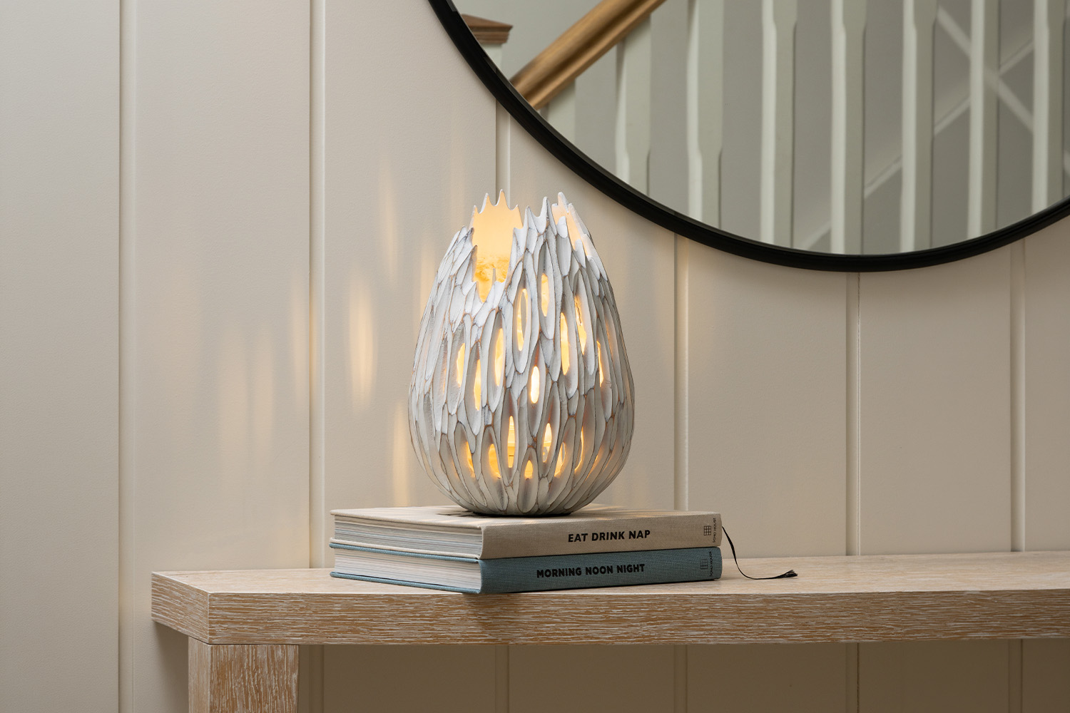 Tiaga Table Lamp | White