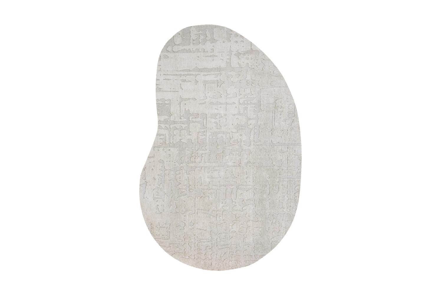 Louis De Poortere Dry Beige Rug | Polyester | 235 X 340 Cm