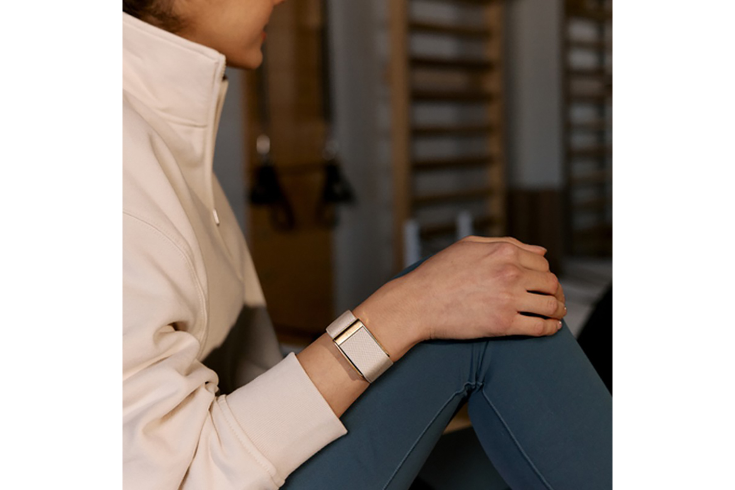 Whoop 5.0 SuperKnit Luxe Band | Compatible with One, Peak | Dune/Gold