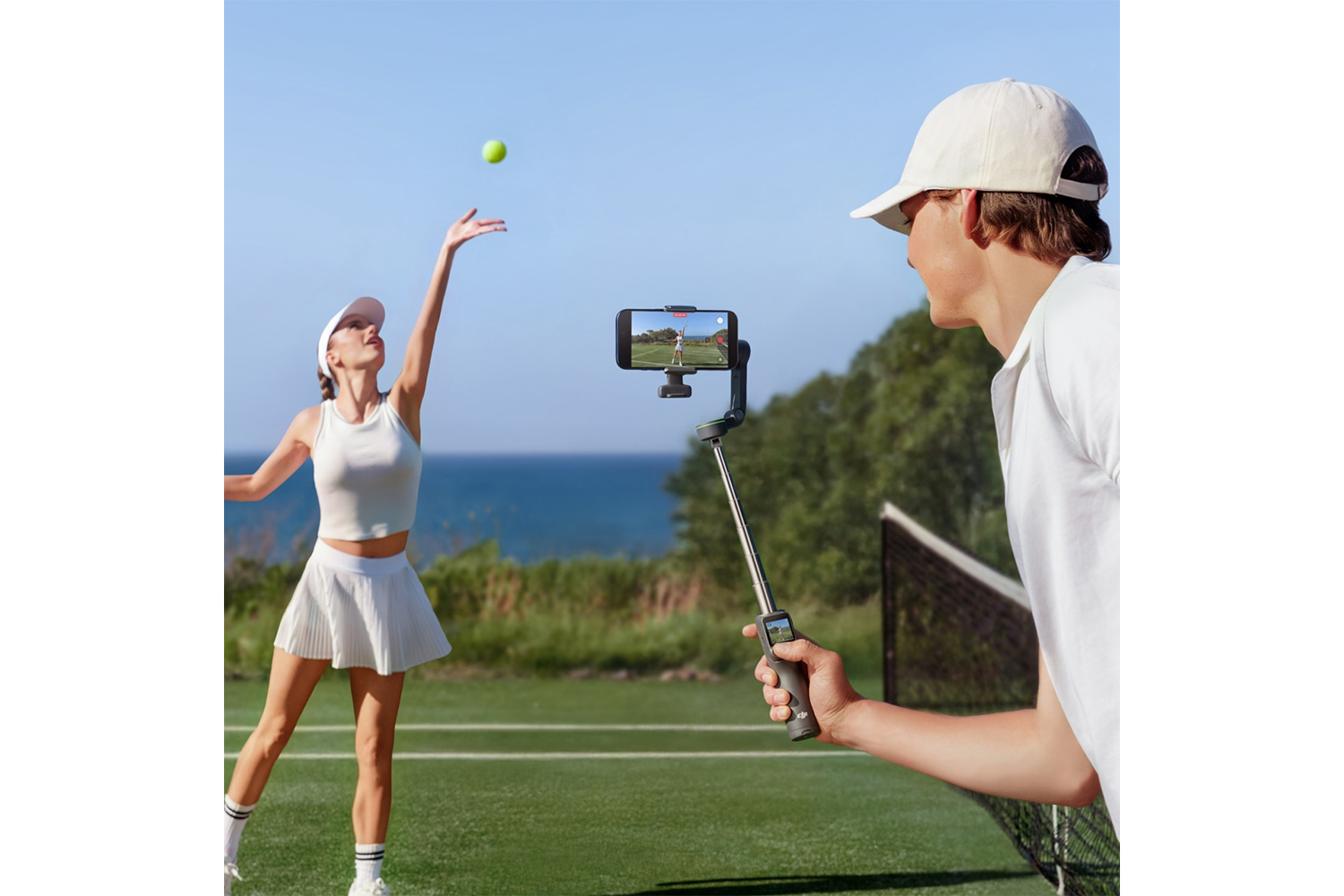 DJI Osmo Mobile 8P Gimbal Advanced Tracking Combo