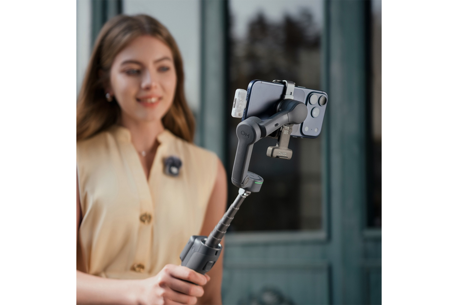 DJI Osmo Mobile 8P Gimbal Creator Combo