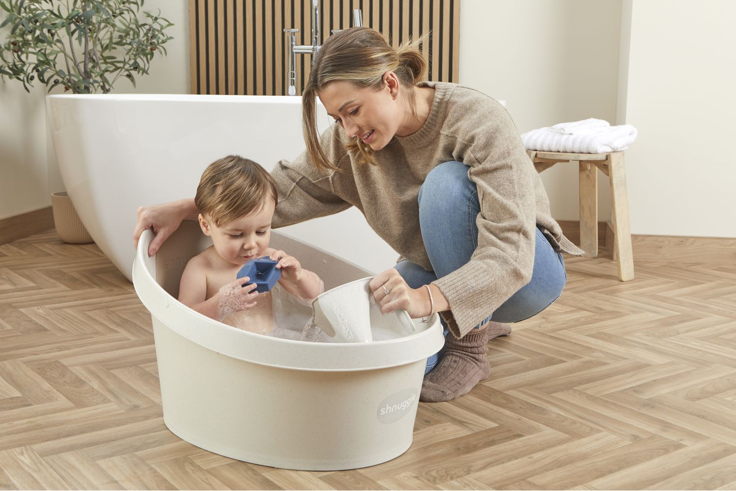 Shnuggle Eco Toddler Bath Tub | Child Bathtub Seat Support | Eco Cookies & Cream