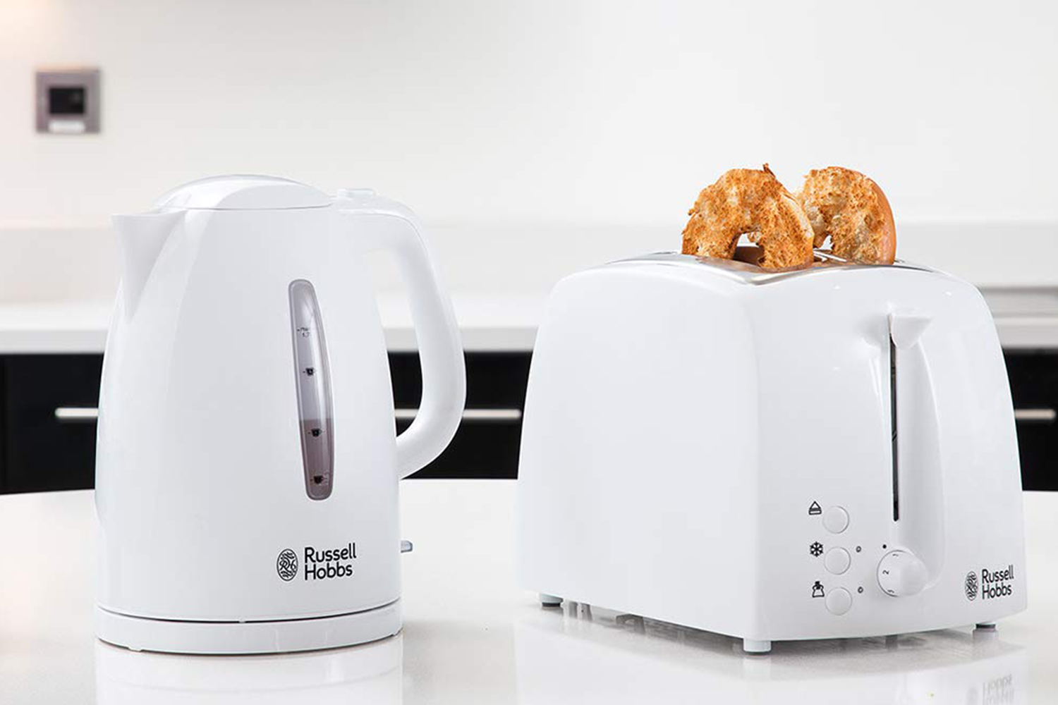 russell hobbs 21640 toaster