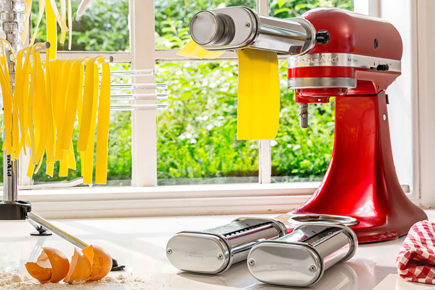 KitchenAid Artisan 4.8L Stand Mixer 5KSM175PSBER Empire Red Ireland