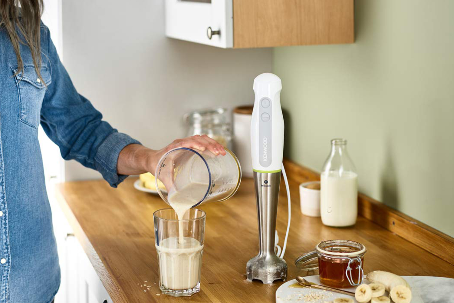 dlc2009chb food processor