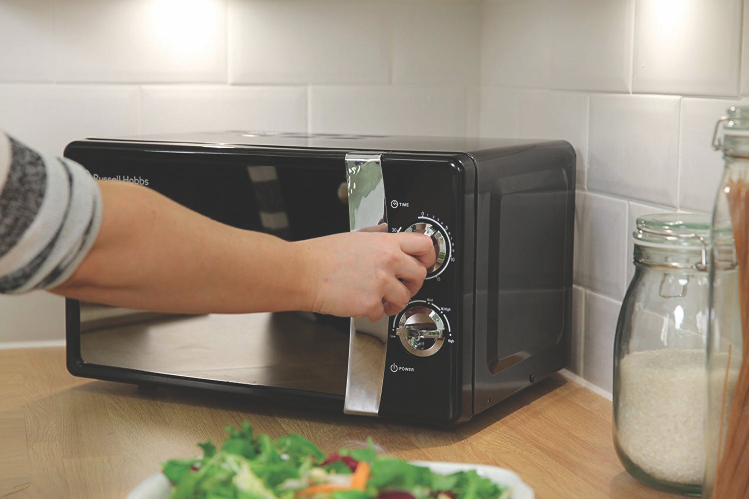 Russell Hobbs 17L 700W Freestanding Solo Microwave | RHMM701B | Jet Black