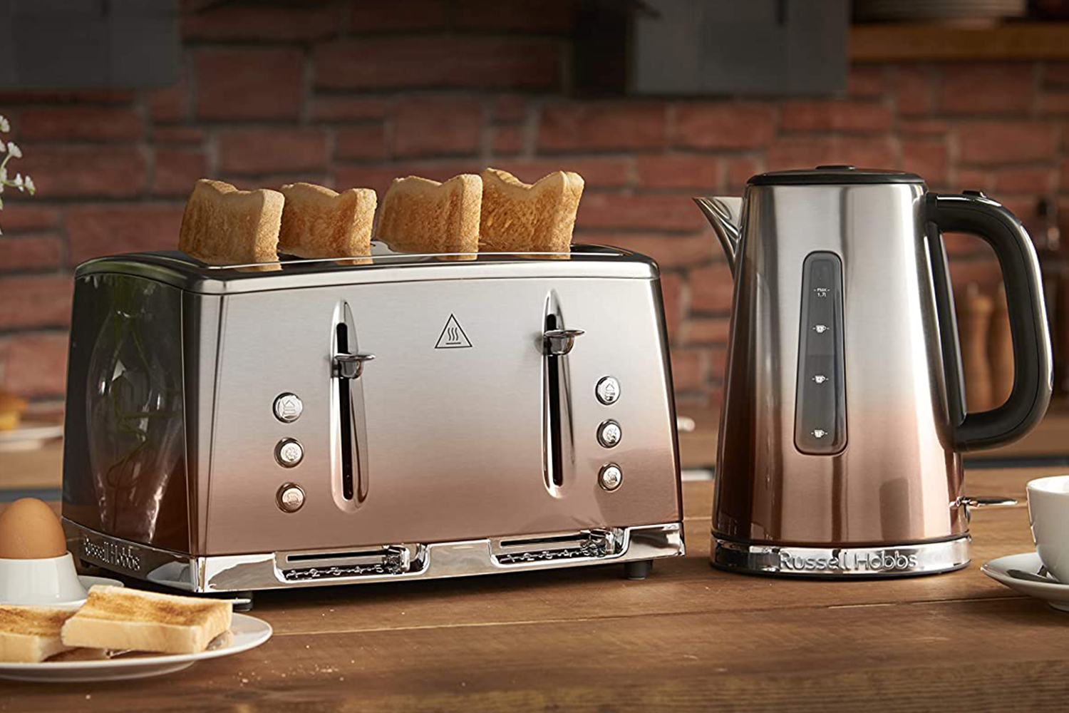 Russell Hobbs Eclipse 4 Slice Toaster | 25143 | Copper Sunset
