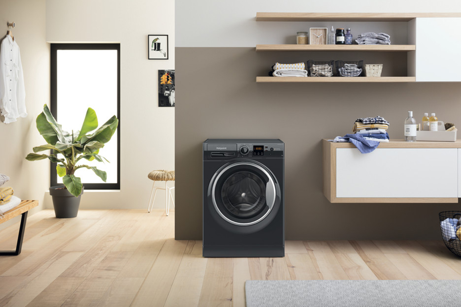 Hotpoint 8kg Freestanding Washing Machine | NSWM843CBSUKN | Ireland