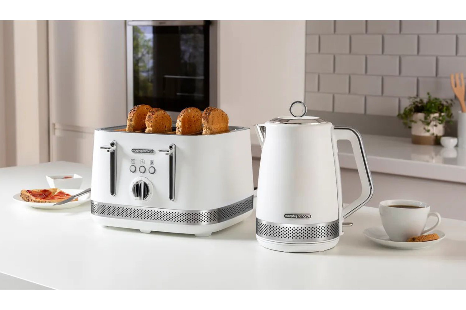 Morphy richards grey kettle and clearance toaster