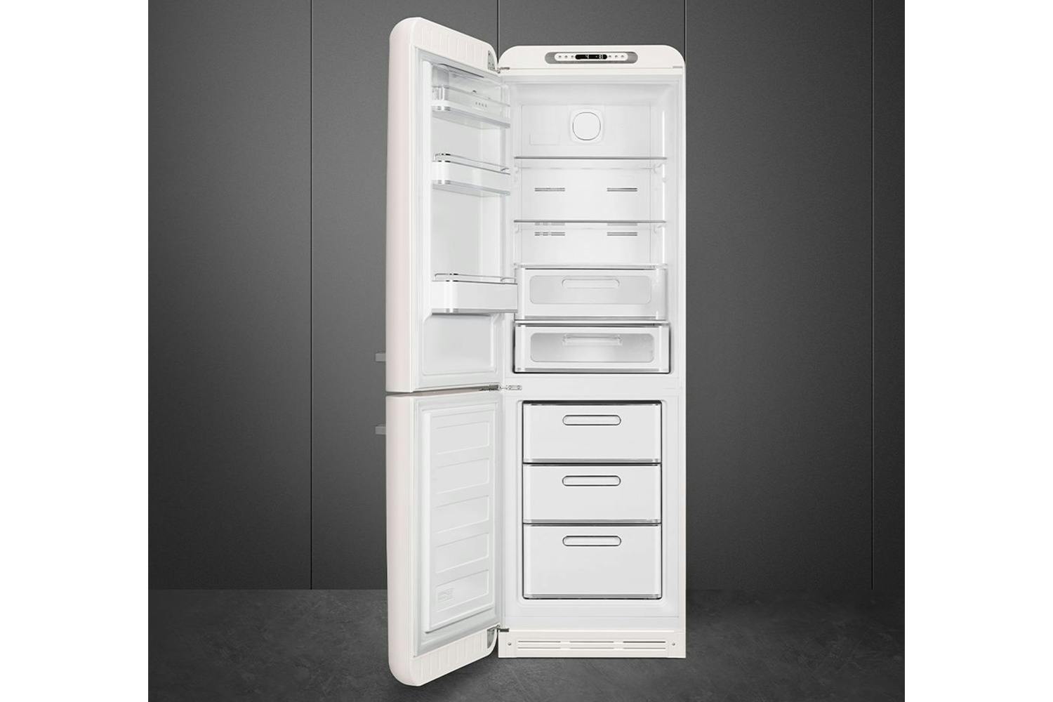 Smeg 50's Retro Style Freestanding Fridge Freezer | FAB32LWH5UK | White