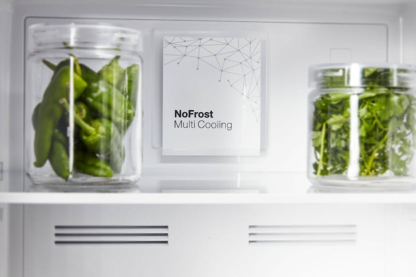 Nordmende Freestanding Fridge Freezer | RFF370NFDIXA+