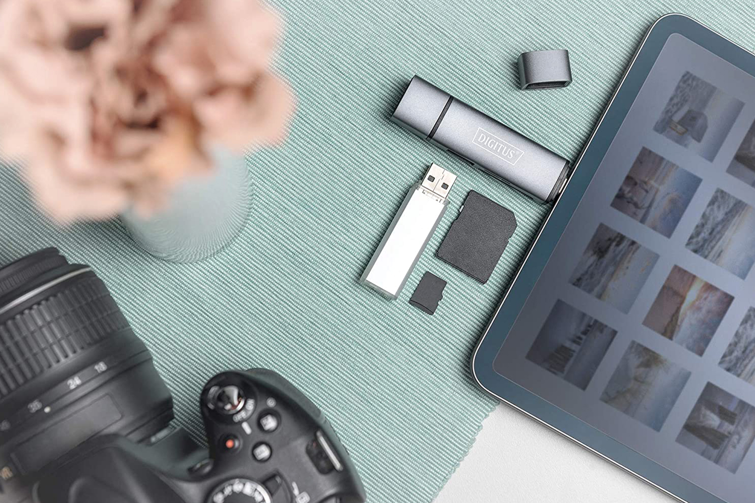 Digitus USB-C/USB 3.0 Dual Card Reader Hub