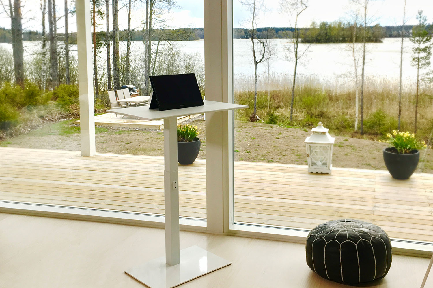 FLO Lift Desk | Large | Colour Options