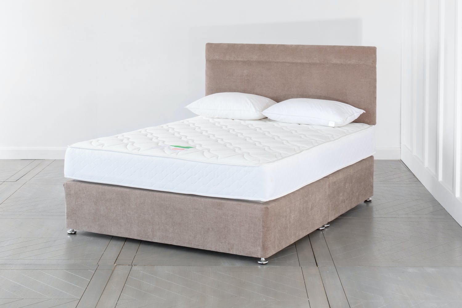 4.6 double mattress