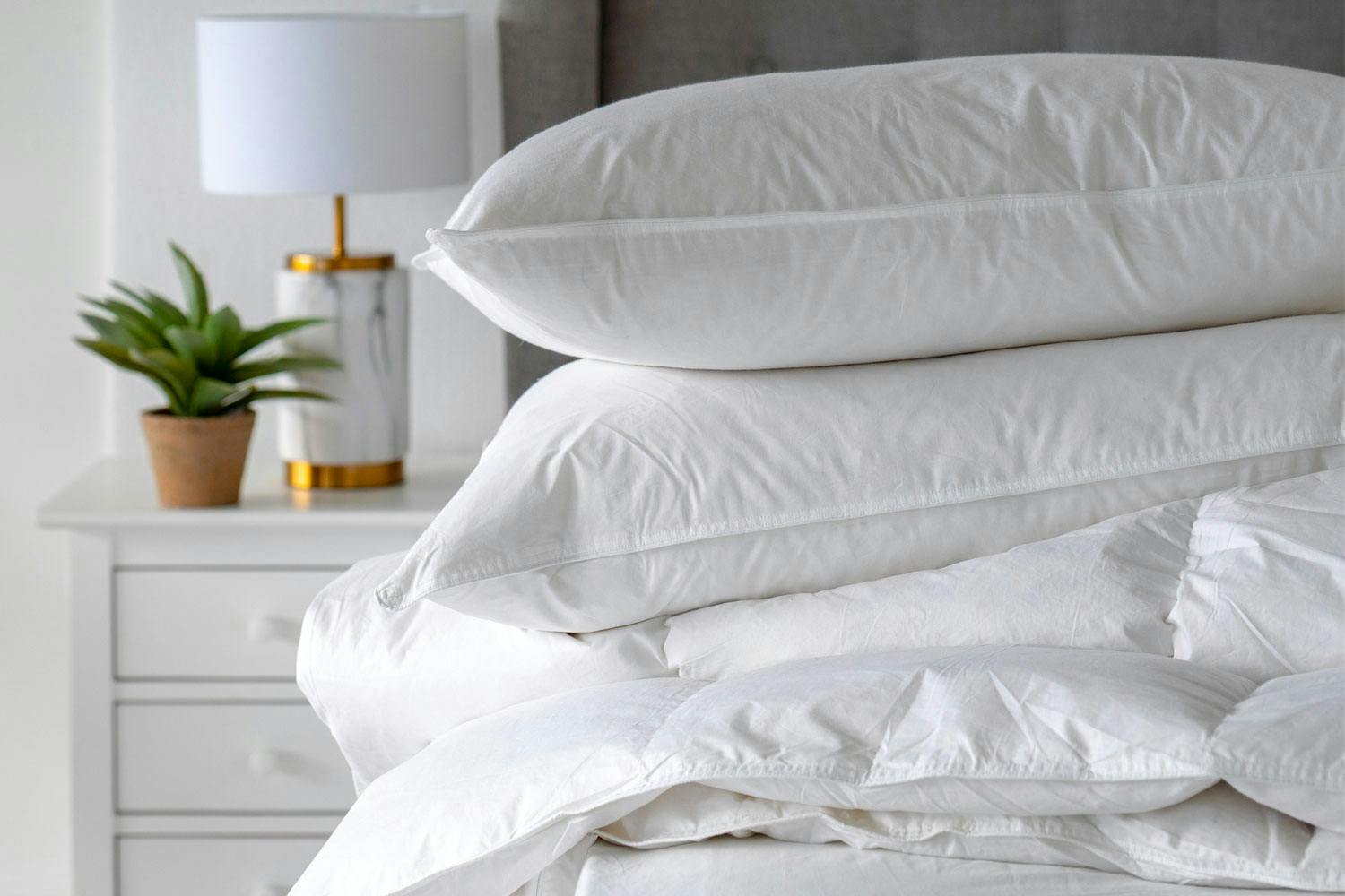 The Linen Room | Natural Goose Feather & Down 13.5 Tog Duvet | Double