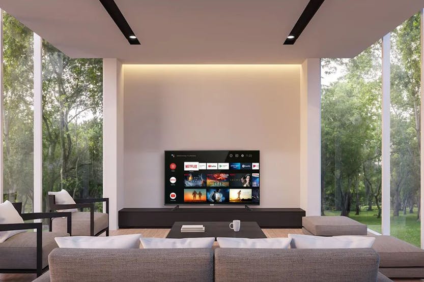 TCL 43" Slim 4K Ultra HD HDR LED Smart TV | 43P615K