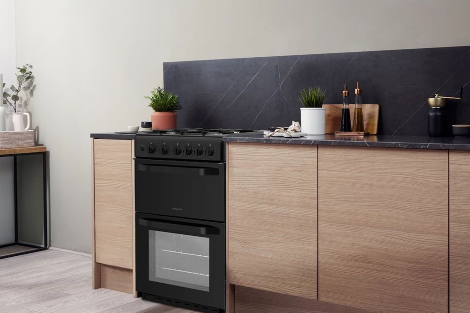 Hotpoint 50cm Gas Cooker with Double Oven HD5G00KCBUK Ireland