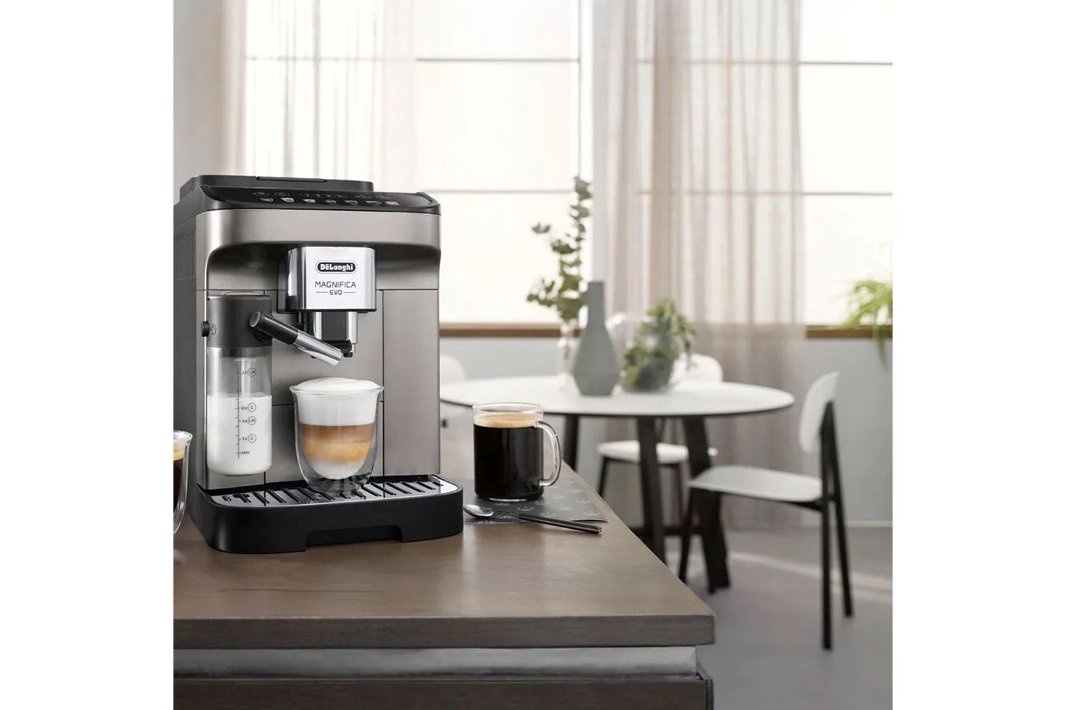 DeLonghi Magnifica Evo Automatic Espresso Coffee Machine ECAM290.81