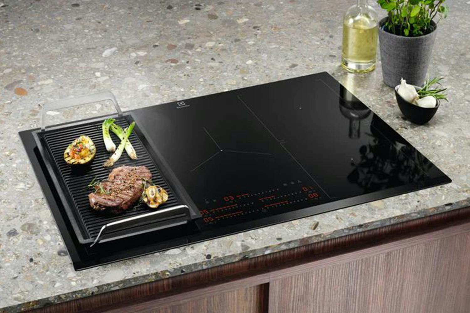 Electrolux 600 Series 80cm Built-in Induction Hob | EIV84550
