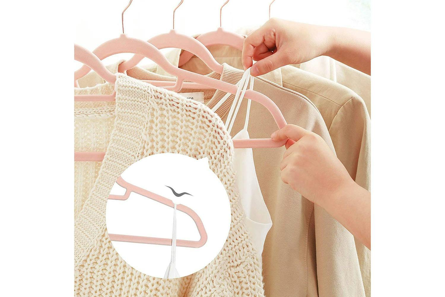 Songmics Velvet Clothes Hangers | Light Pink